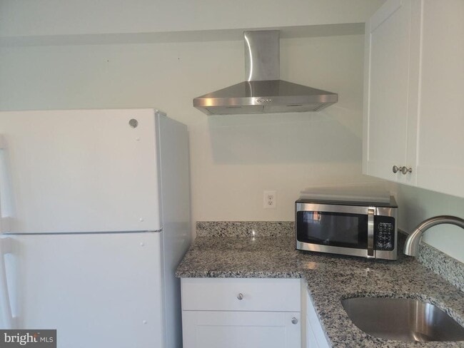 Photo - 9620 Potters Hill Cir