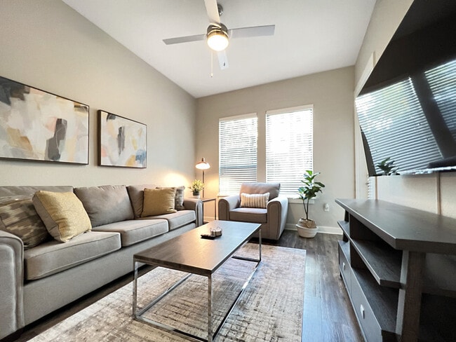 Photo - 124 S Morgan St Unit ID1051054P