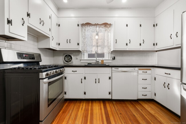 Photo - 91 Fennbrook Rd