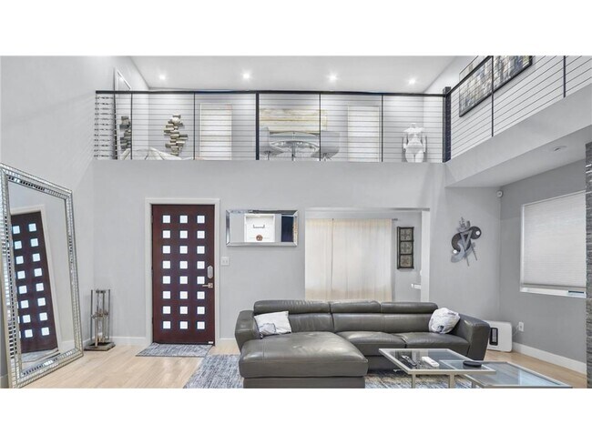 Photo - 4712 Nicollet Ave