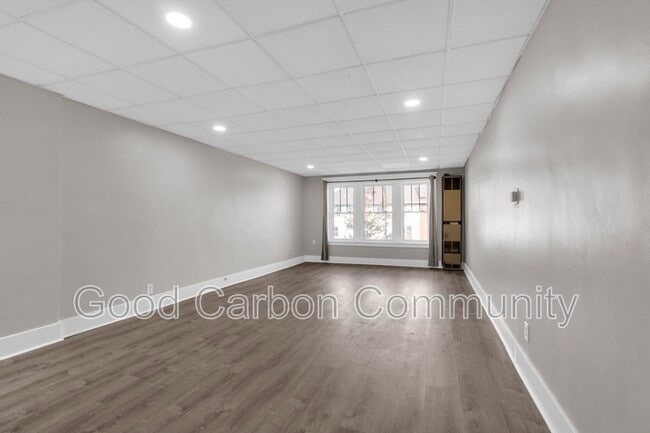 Photo - 1251 Hertel Ave Unit 5