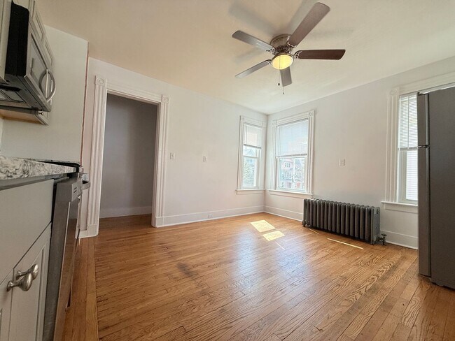 Photo - 85 Avon St Unit 2