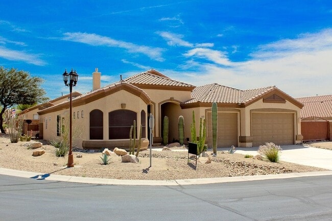Building Photo - Unfurnished Long Term Rental