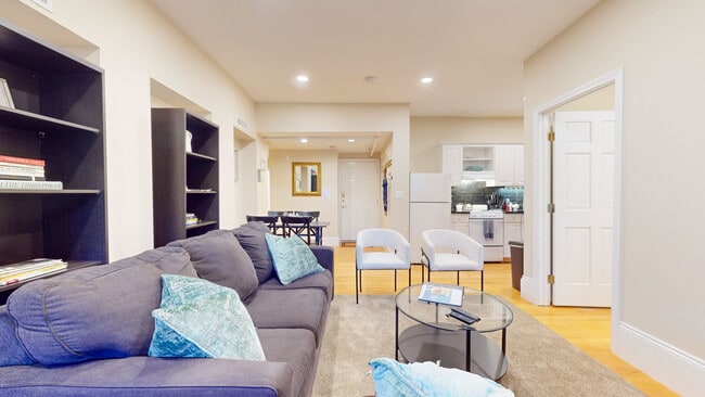 Photo - 290 Beacon St Unit #3