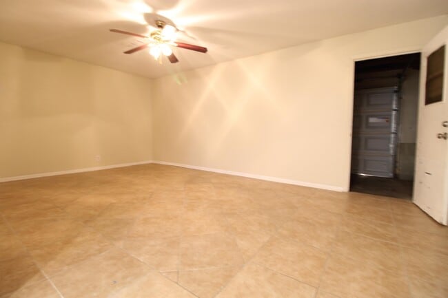 Photo - 3303 Brookbend Dr