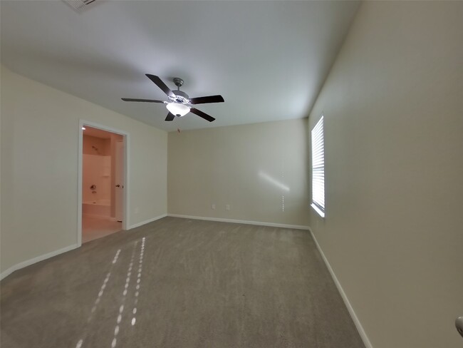 Photo - 821 Painted Bison Dr