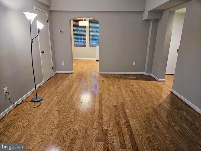 Photo - 1735 N Troy St Unit 8-413