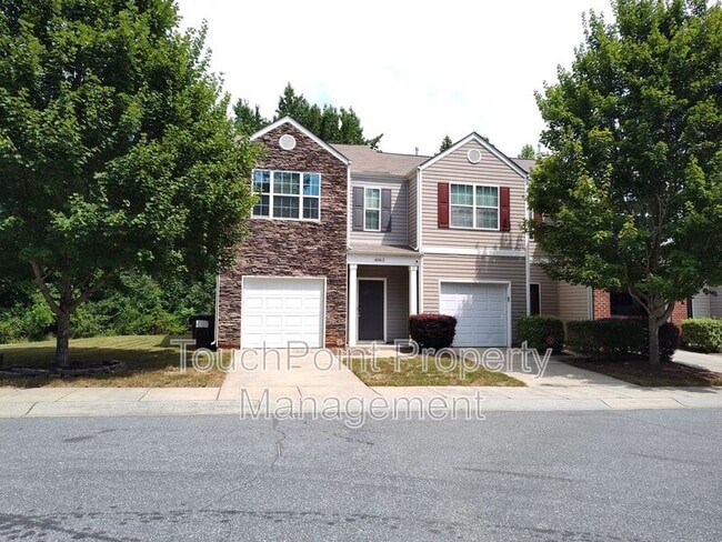 Building Photo - 4062 Queensbridge Rd Rental