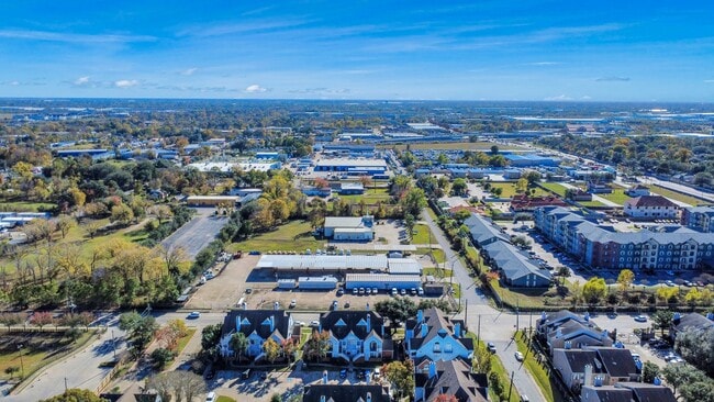 Photo - 14550 Fonmeadow Dr Unit 1301