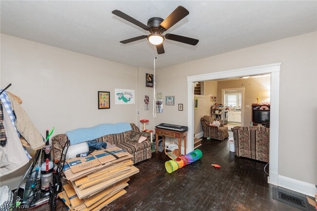 Photo - 1446 Hopkins Ave