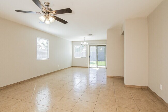 Photo - 17463 W Ventura St