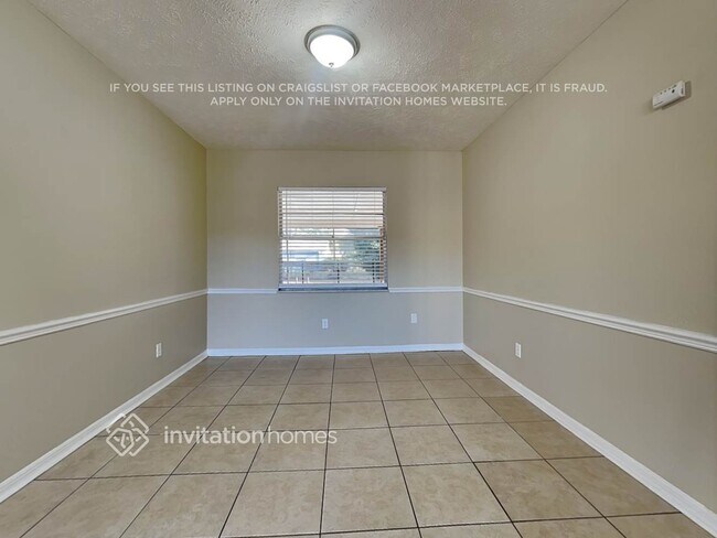 Building Photo - 205 Donatello Dr