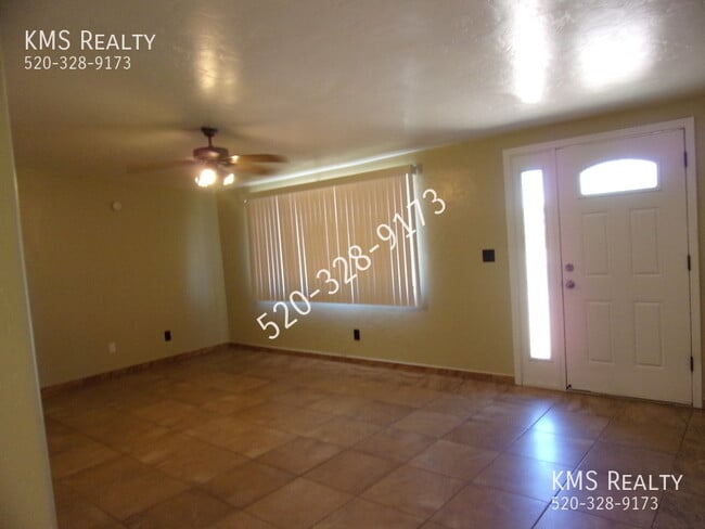 Photo - 5625 S Irving Dr