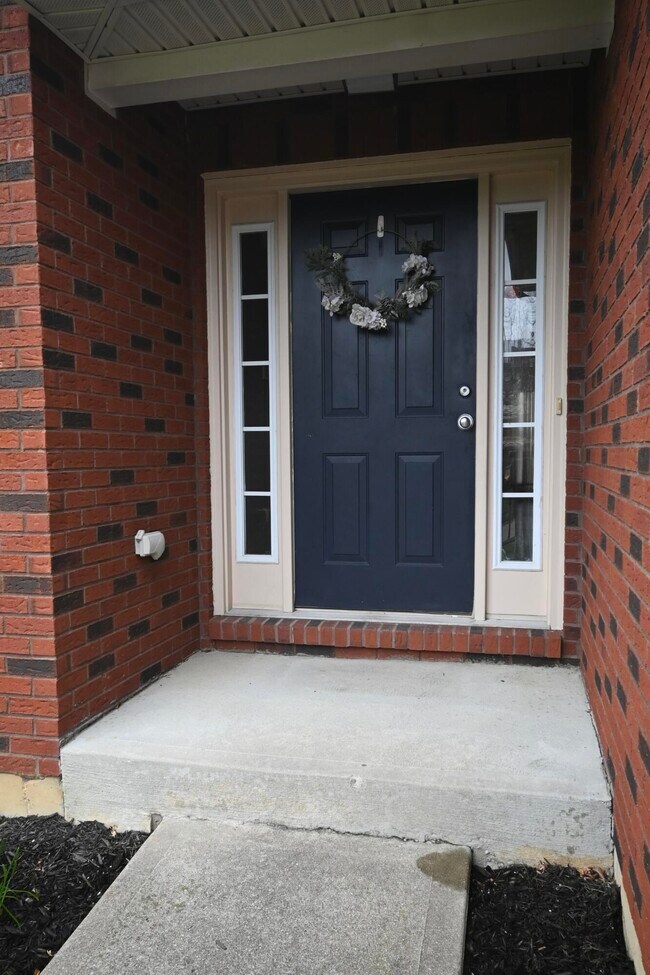 Photo - 5898 Ethan Dr