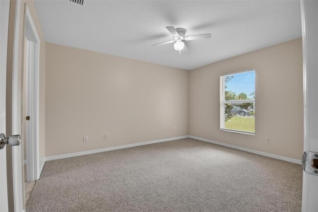 Photo - 83 Lynbrook Dr