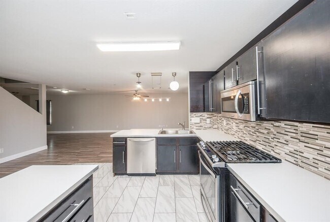 Photo - 7726 Galleon Field Ln