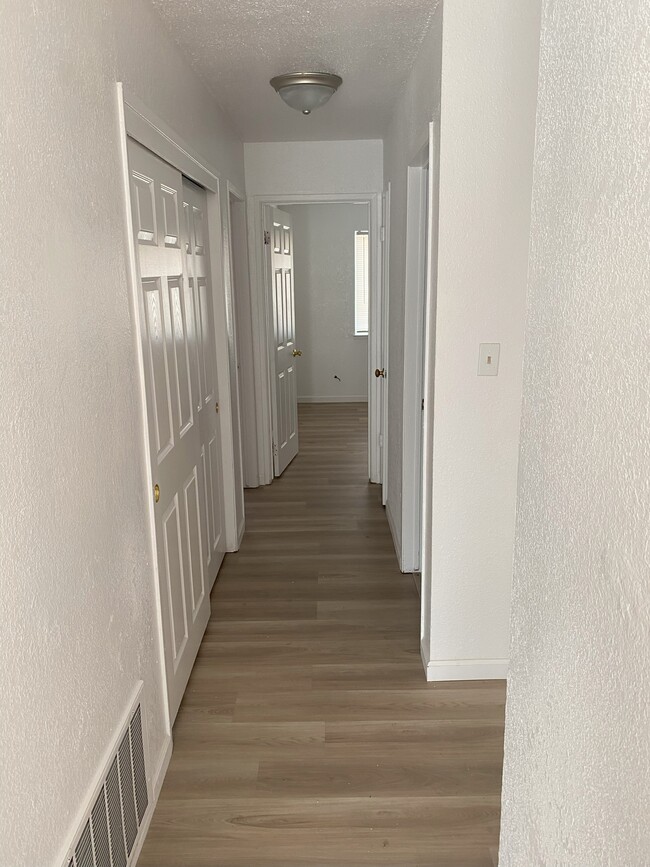 Photo - 3332 Explorer Dr