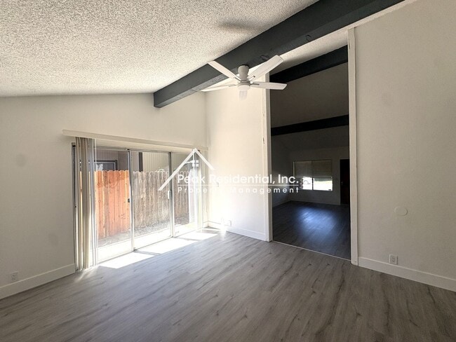 Photo - 10926 Scotsman Way