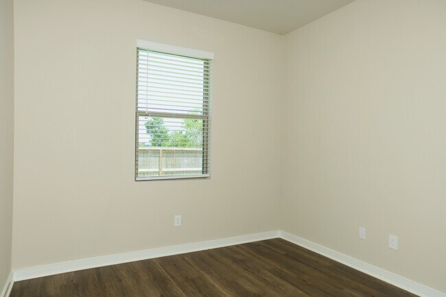 Photo - 3602 Atlas Pt Ln