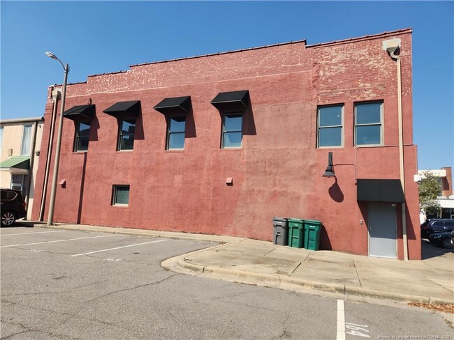 Building Photo - 129-201 Franklin St Rental