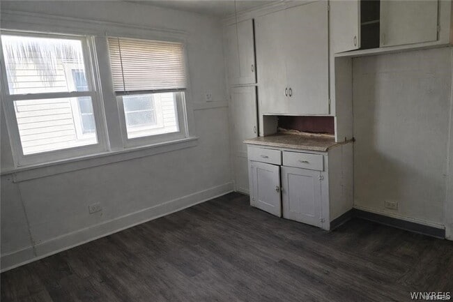 196 Englewood Ave