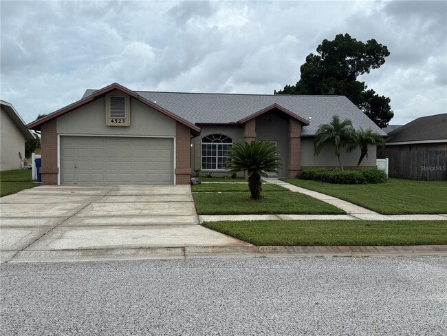 Photo - 4523 County Breeze Dr House