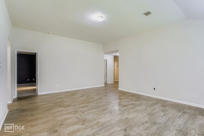 Photo - 17406 Marl Way