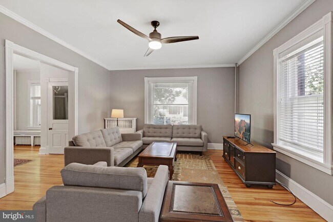 Photo - 206 Rockwell Terrace