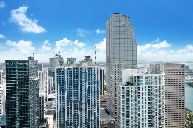 Building Photo - 465 Brickell Ave Unit 4904 Rental