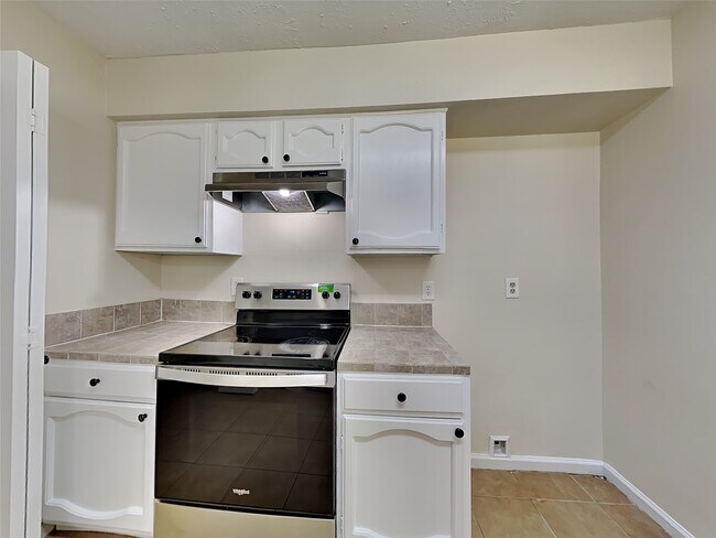 Photo - 14114 Fleur De Lis Blvd