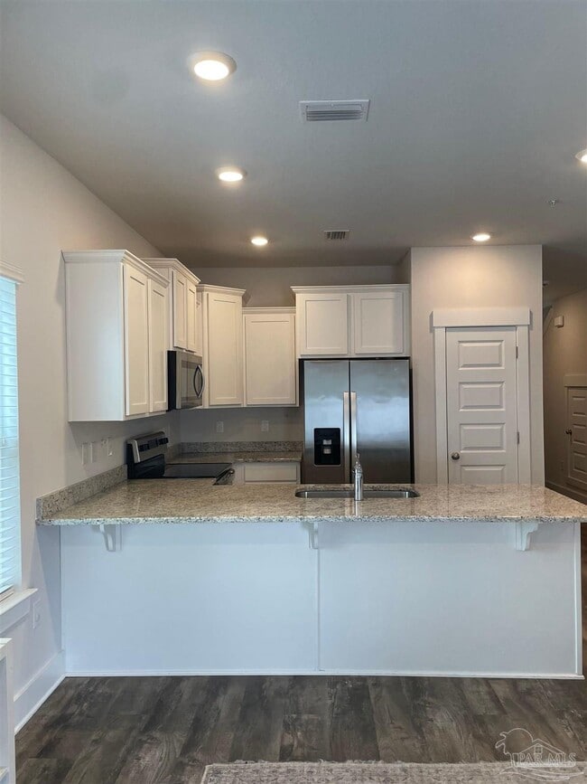 Photo - 1639 Iroquois Ct