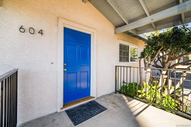 Photo - 604 Monterey Dr