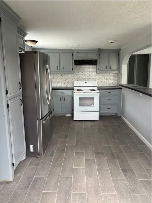 Photo - 301 N Avenue C