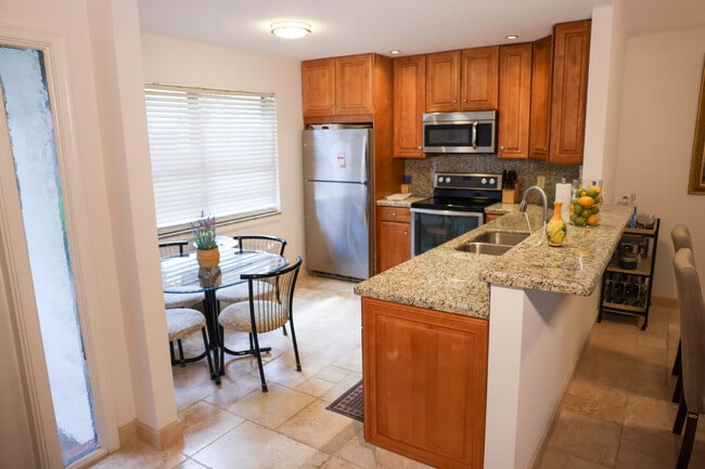 Photo - 8951 SW 19th St