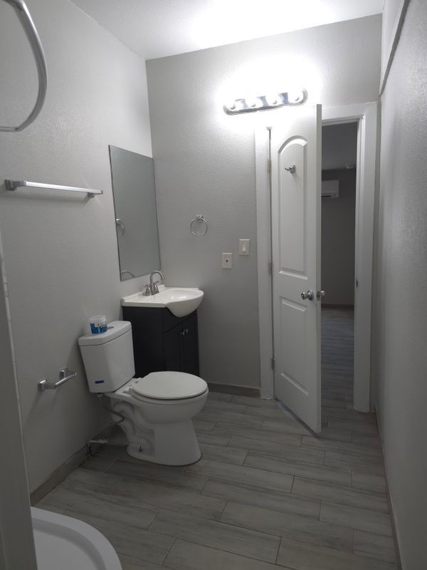 104 E Roosevelt Ave Unit 2