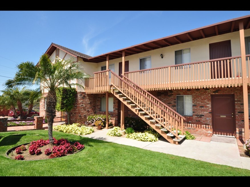 Palm Shadows Apartments