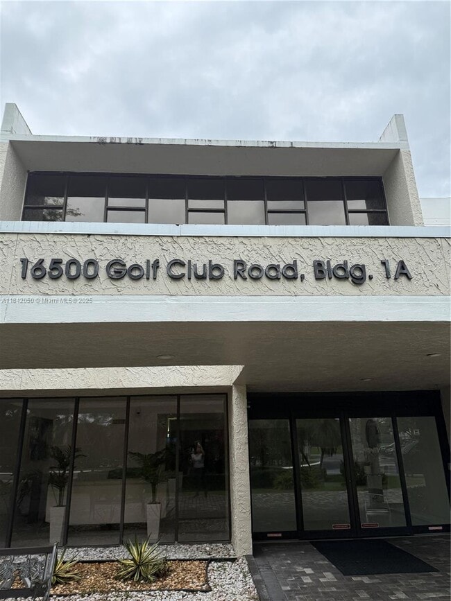 Photo - 16500 Golf Club Rd Unit 204