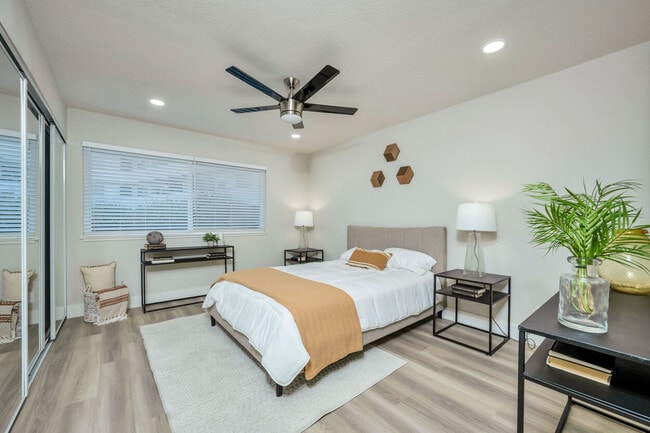 Bedroom With Wooden Flooring - The Meridian