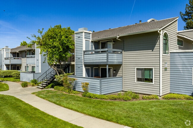 Building Photo - Park Vue