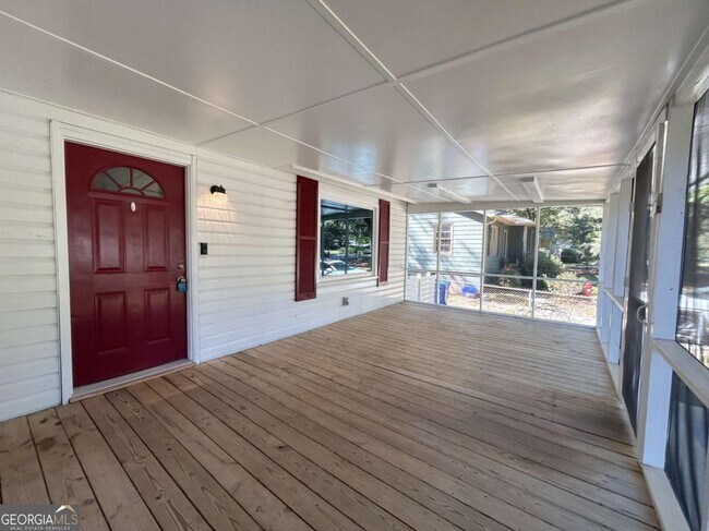 Photo - 2981 Lowrance Dr