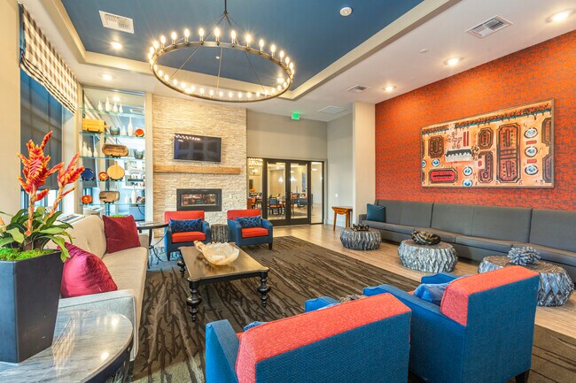 Living Room - Solana Lakewood