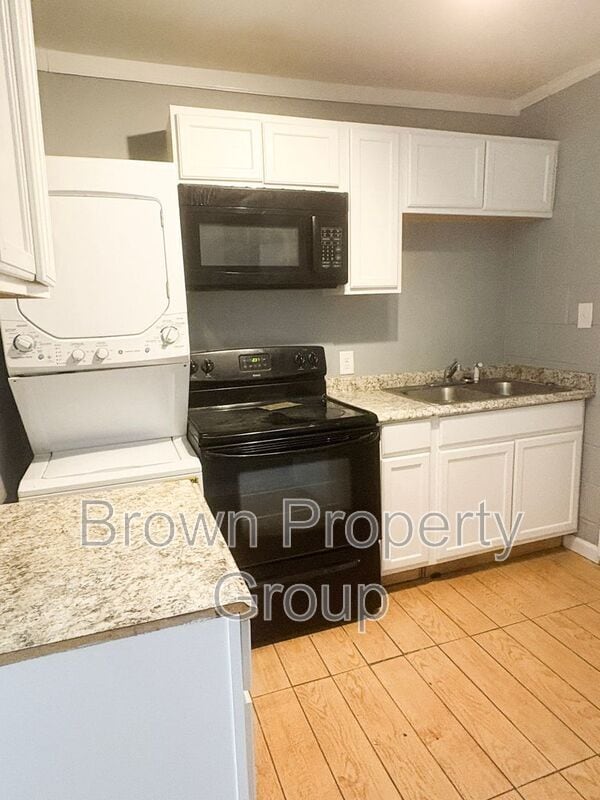 Photo - 501 Weaver St Unit 1