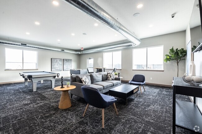Building Photo - Cherry Creek Village Rental