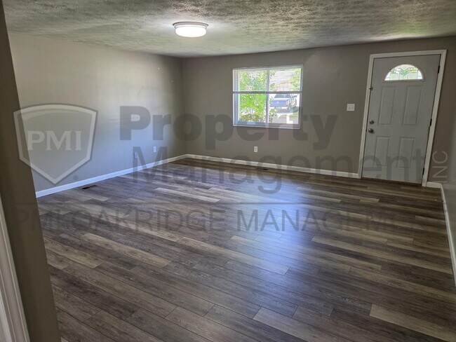 3 Bedroom Single Level Duplex with Garage