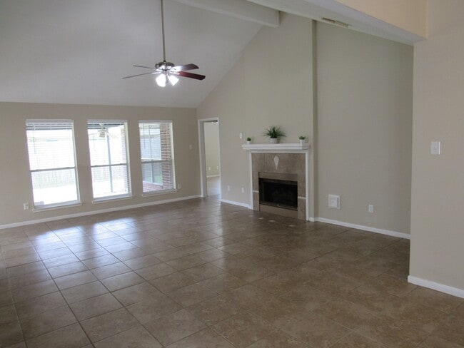 Photo - 10139 Cedaredge Dr