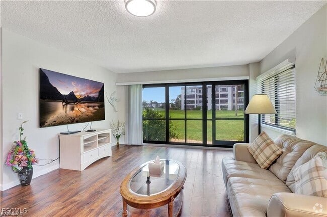 Building Photo - 7406 Lake Breeze Dr Unit 119 Rental