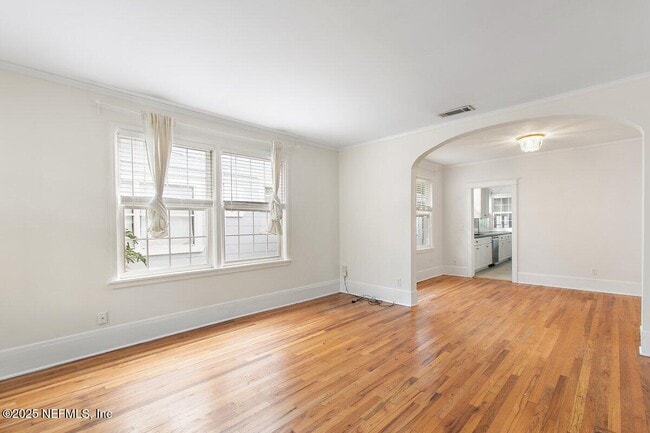 Photo - 4548 French St