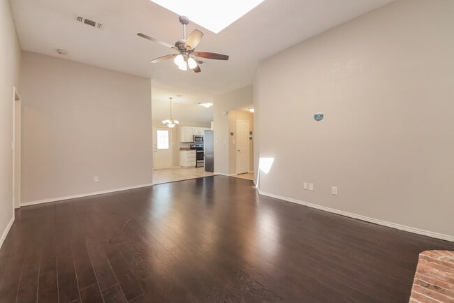 Photo - 1426 Ardmore Dr