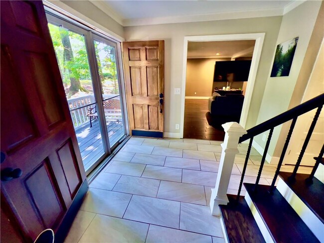 Photo - 2110 Six Branches Dr