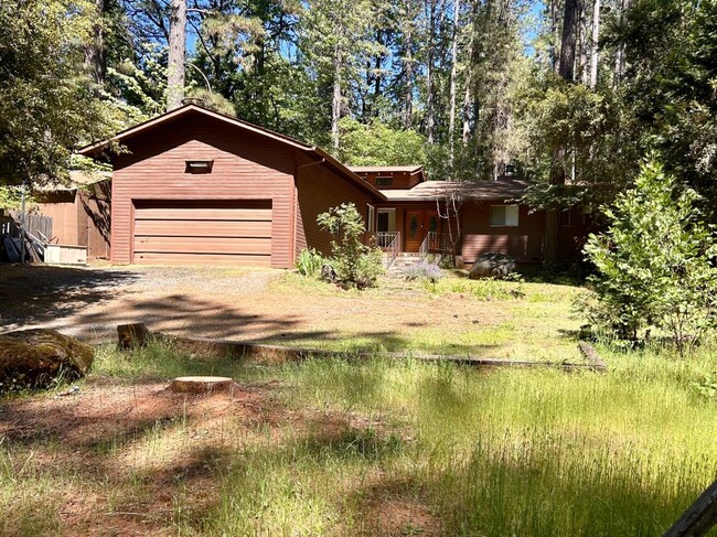 Building Photo - 15558 Nopel Rd Rental